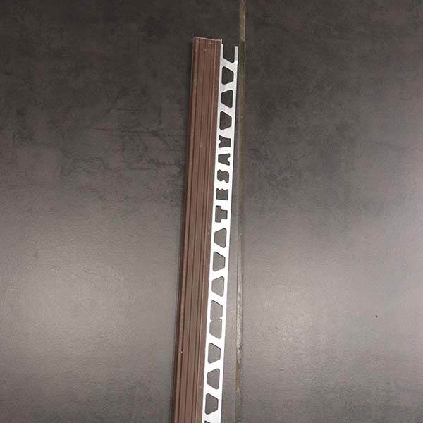PROFILS D ESCALIER EN ALUMINIUM 11 MM AVEC BANDE PVC 2,50 ML _ MARRON