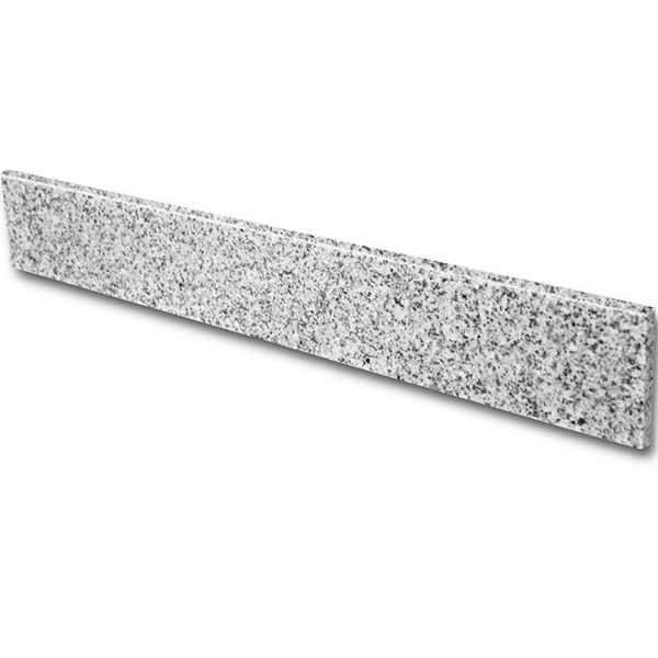PLINTHE EN GRANITE // GRIS