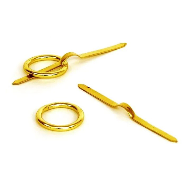 BOITE 4 ANNEAUX+LACETS 20 MM