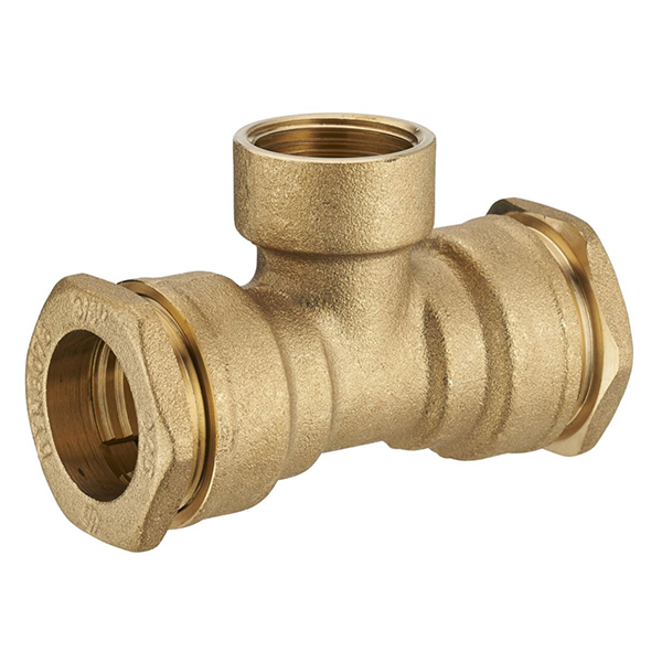TE POLYETHYLENE FEMELLE AU CENTRE LAITON D25 - F 3/4 - D25 LIEN 1 PIECE