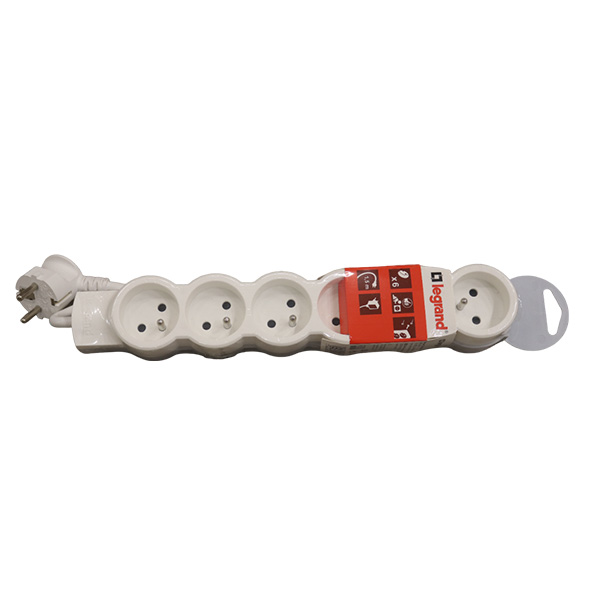 BLOC MULTIPRISE 6X2P+T 1,50M 16A 230V 3G1,5 LEGRAND 50061