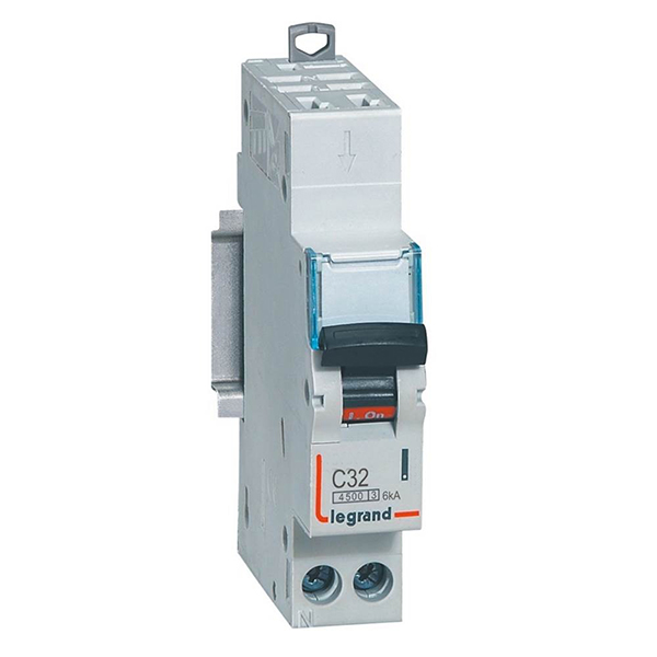DISJONCTEUR MODULAIRE P+N C32 4500 A 1MOD VIS/VIS 6022 LEGRAND