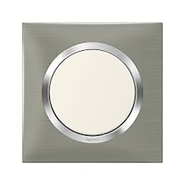 PLAQUE CARREE DOOXIE 1 POSTE FINITION EFFET INOX BROSSE AVEC BAGUE EFFET CHROME