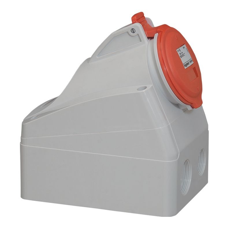 SOCLE SAILLIE P17 3P+N+T/32A 555259 LEGRAND