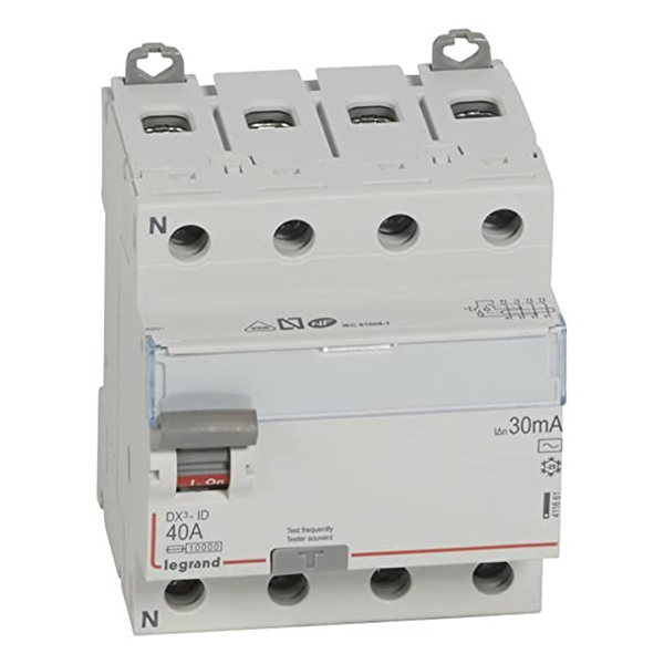 INTERRUPTEUR DIFFERENTIEL MODULAIRE 4P 40A 30MA AC 4MOD VISVIS REF 8703 LEGRAND