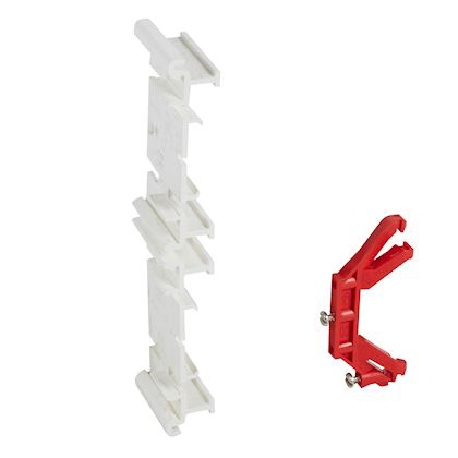 SUPPORT ENCLIPSABLE 2 PIECES POUR GOULOTTE 100/50 30854 LEGRAND