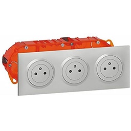 [32684] KIT TRIPLE PRISE DE COURANT 2P+T SURFACE DOOXIE 16A PRECABLEES FINITION ALU