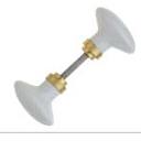 [323921] BOUTON DOUBLE CLOUD PORCELAINE BLANCHE BAGUE DOREE CARRE DE 6 ET 7MM